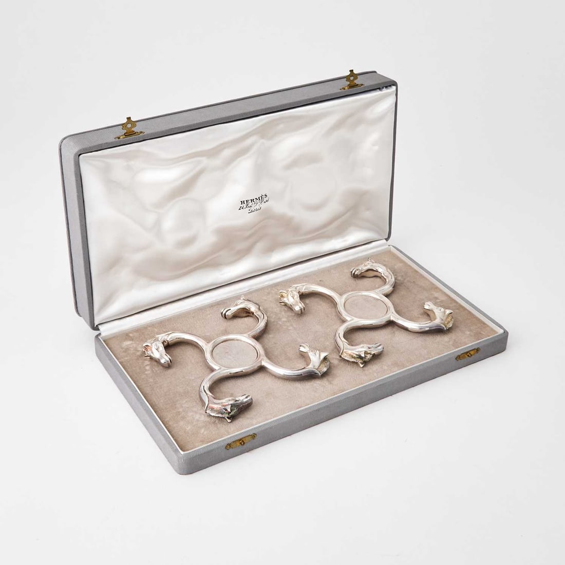Cased Pair of Hermès Silver Plated Bottle Coasters (1 of 6)