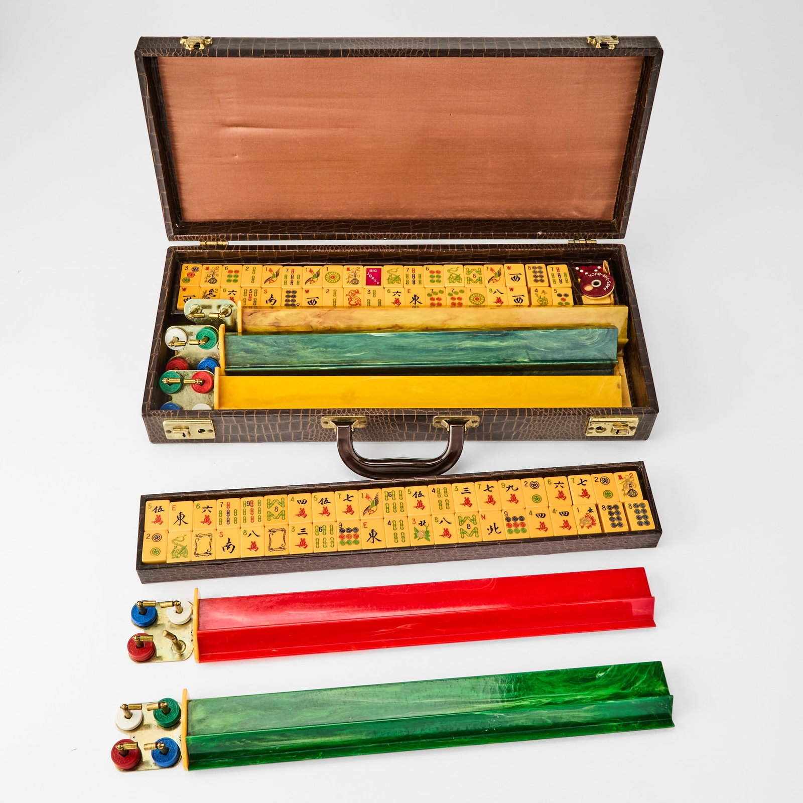 Bakelite Mahjong Set (1 of 4)