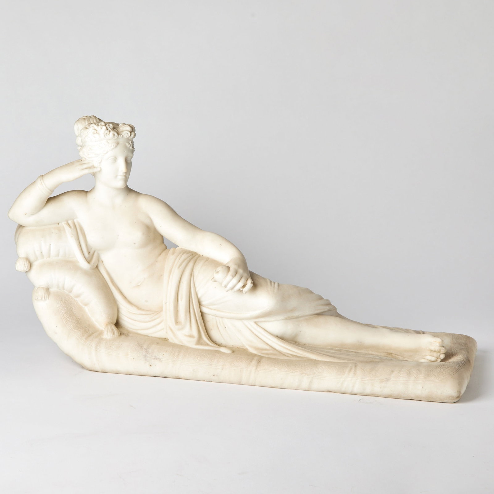 Paulina Bonaparte as Venus Victrix (1 of 6)