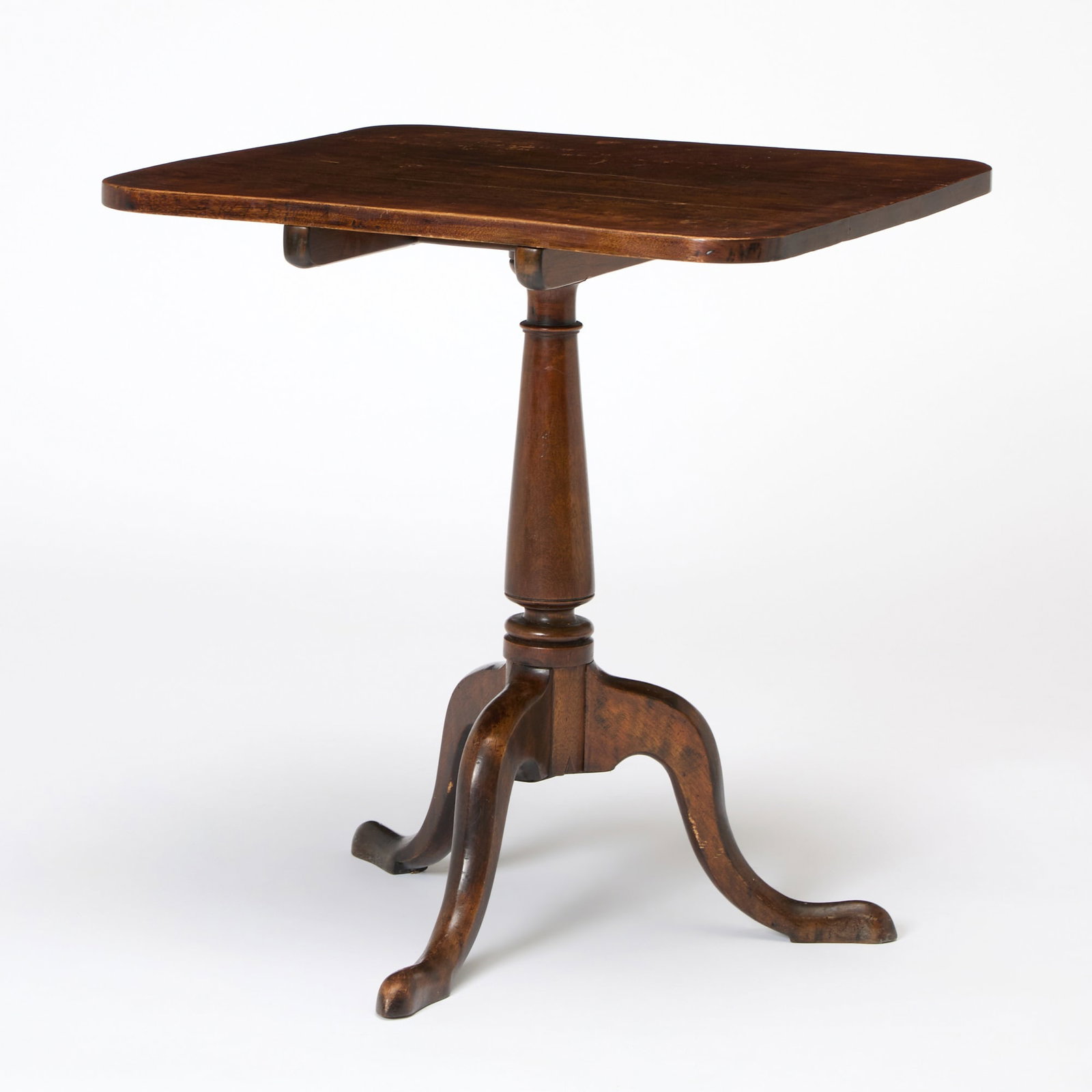 George II Walnut Tilt-Top Table (1 of 4)