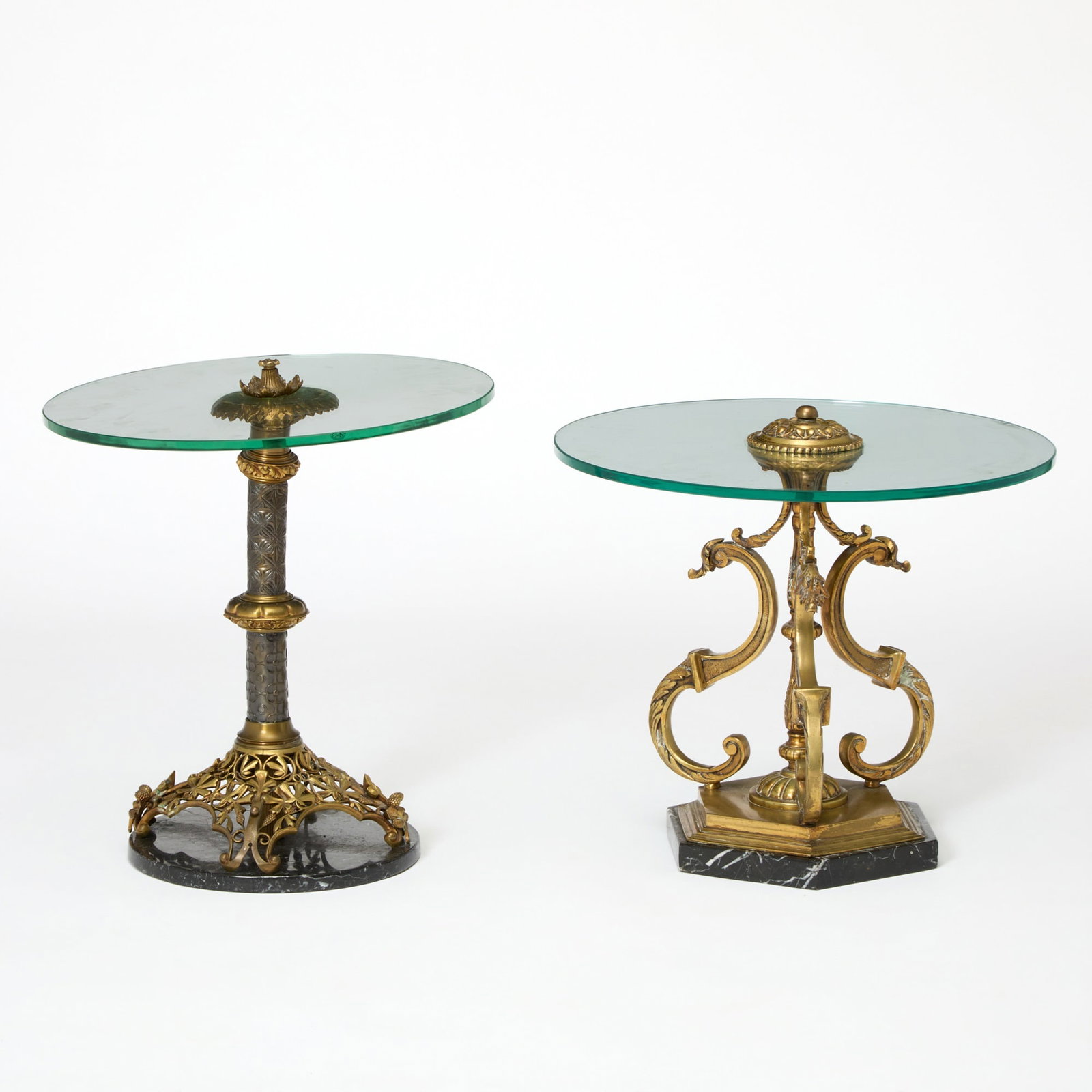 Two Circular Brasa and Glass Topped End Tables (1 of 8)