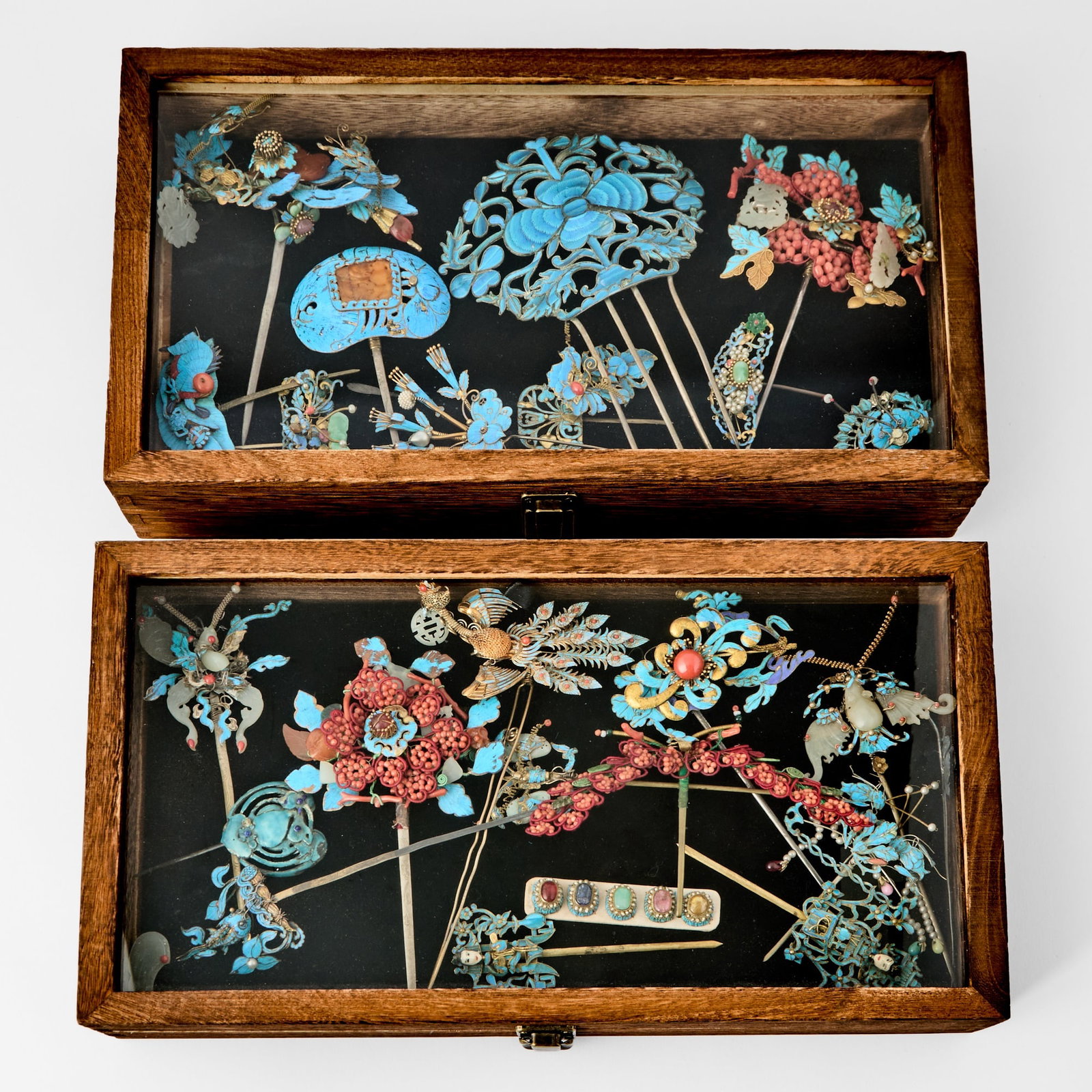 An Assortment of Rare Chinese Hair Accessories Qing Dynasty (1 of 4)