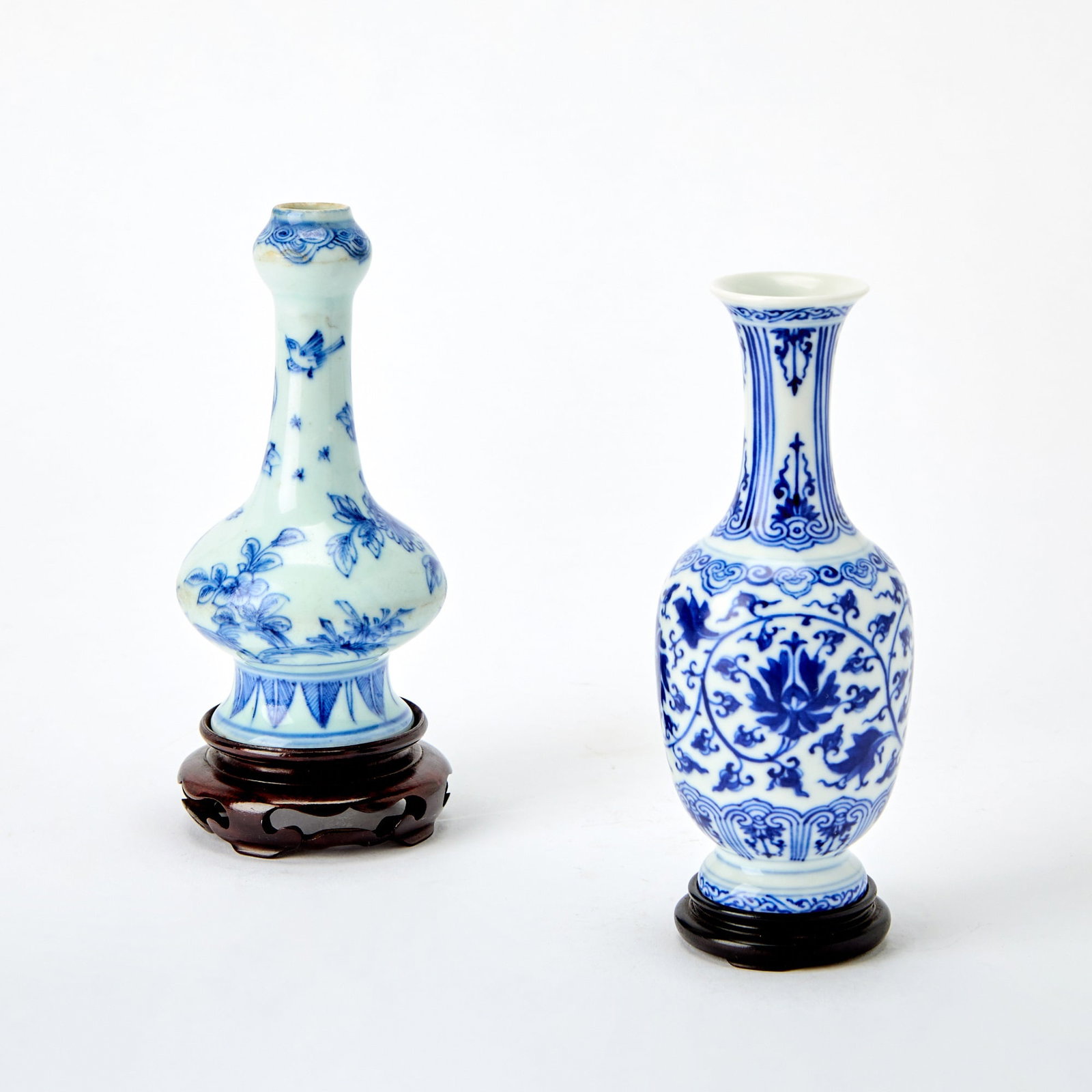 Two Diminutive Chinese Blue and White Porcelain Vases 18th-19th Century (1 of 8)
