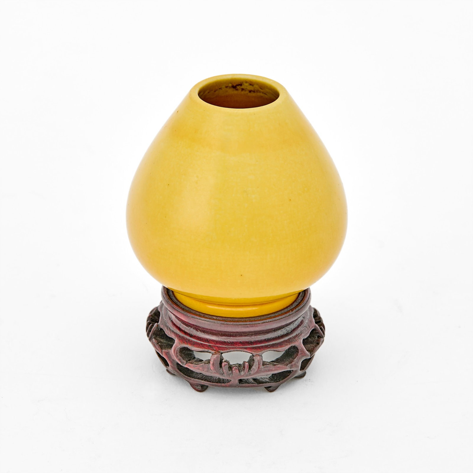 A Chinese Yellow Glazed Porcelain Water Coupe Late Qing-Republic Period (1 of 3)