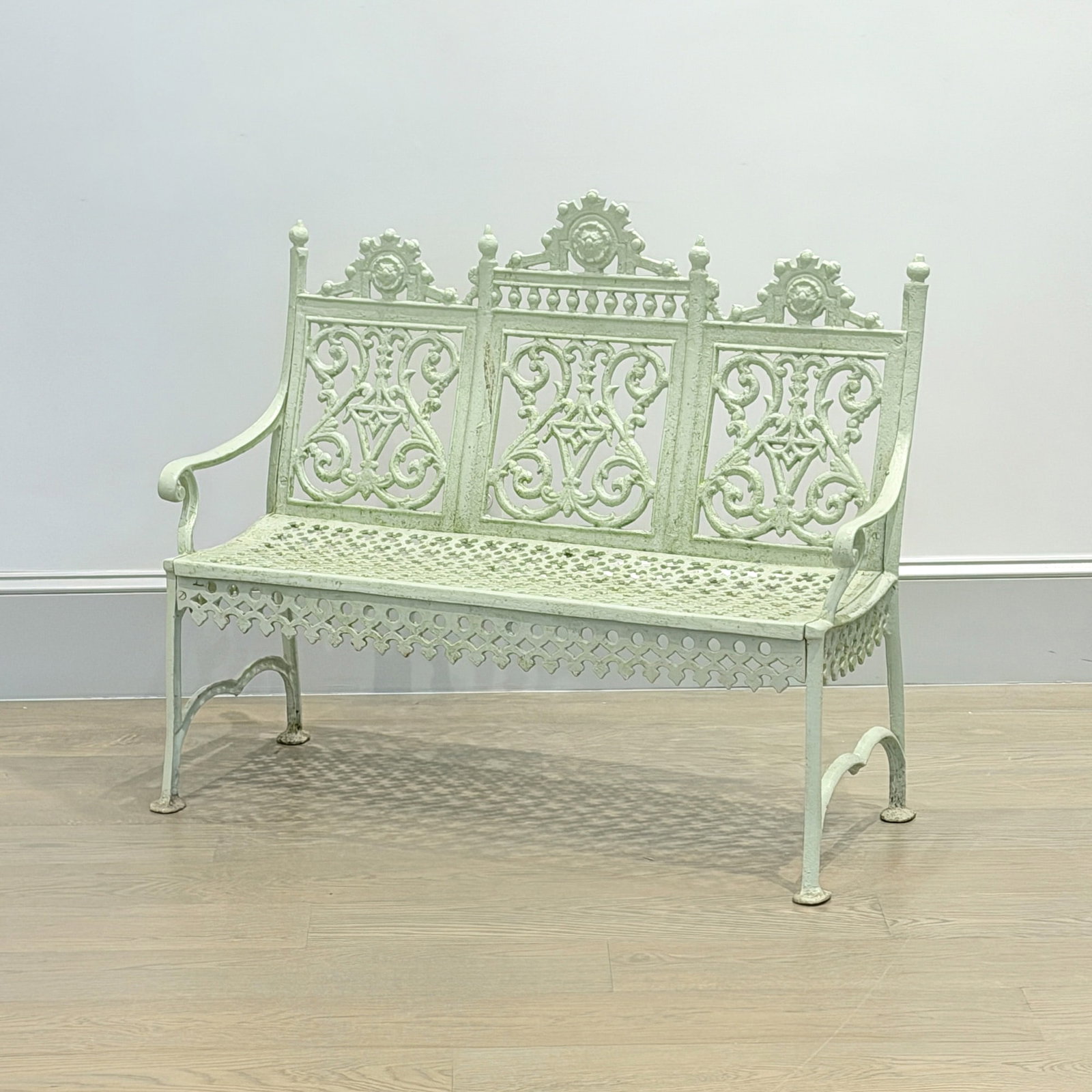 Cast Iron Garden Bench (1 of 8)