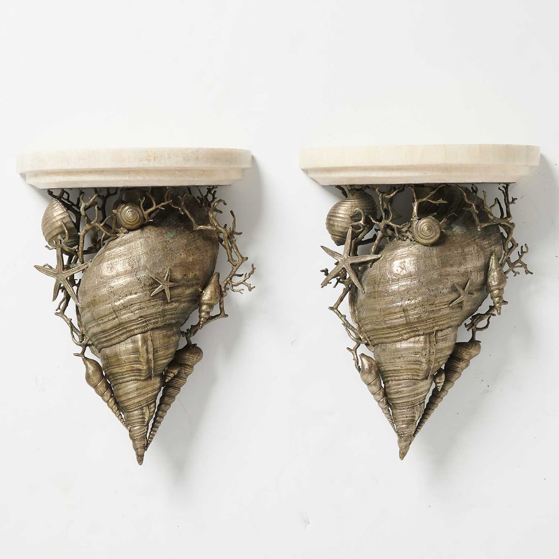 Pair of Maitland-Smith Metal Conch Shell, Other Shell and Seaweed Wall Brackets (1 of 5)