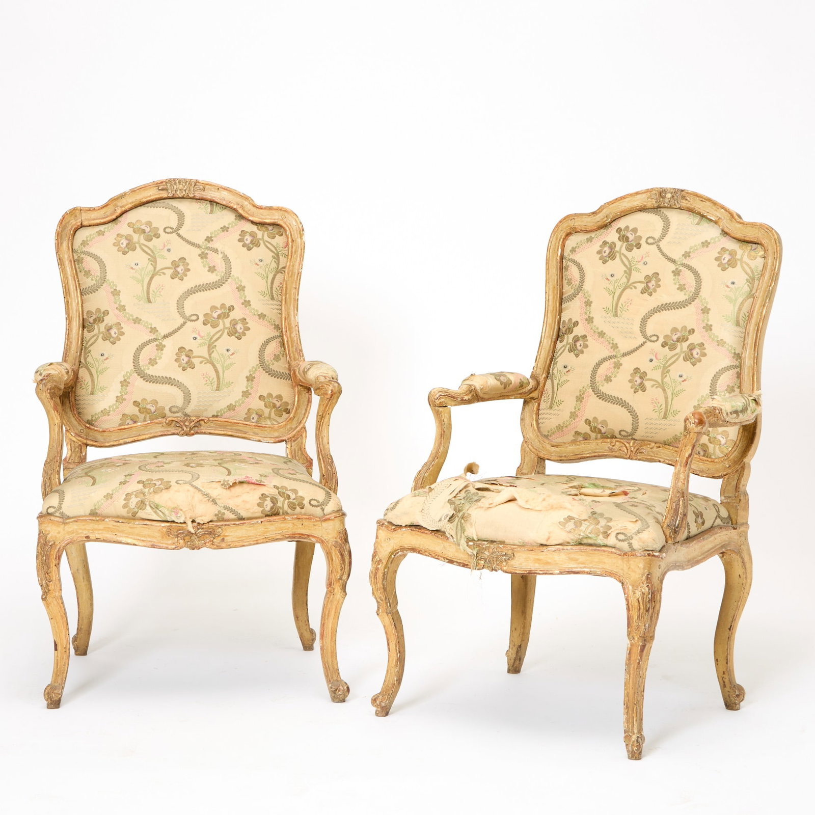 Pair of Italian Rococo Carved Giltwood Armchairs — image 44