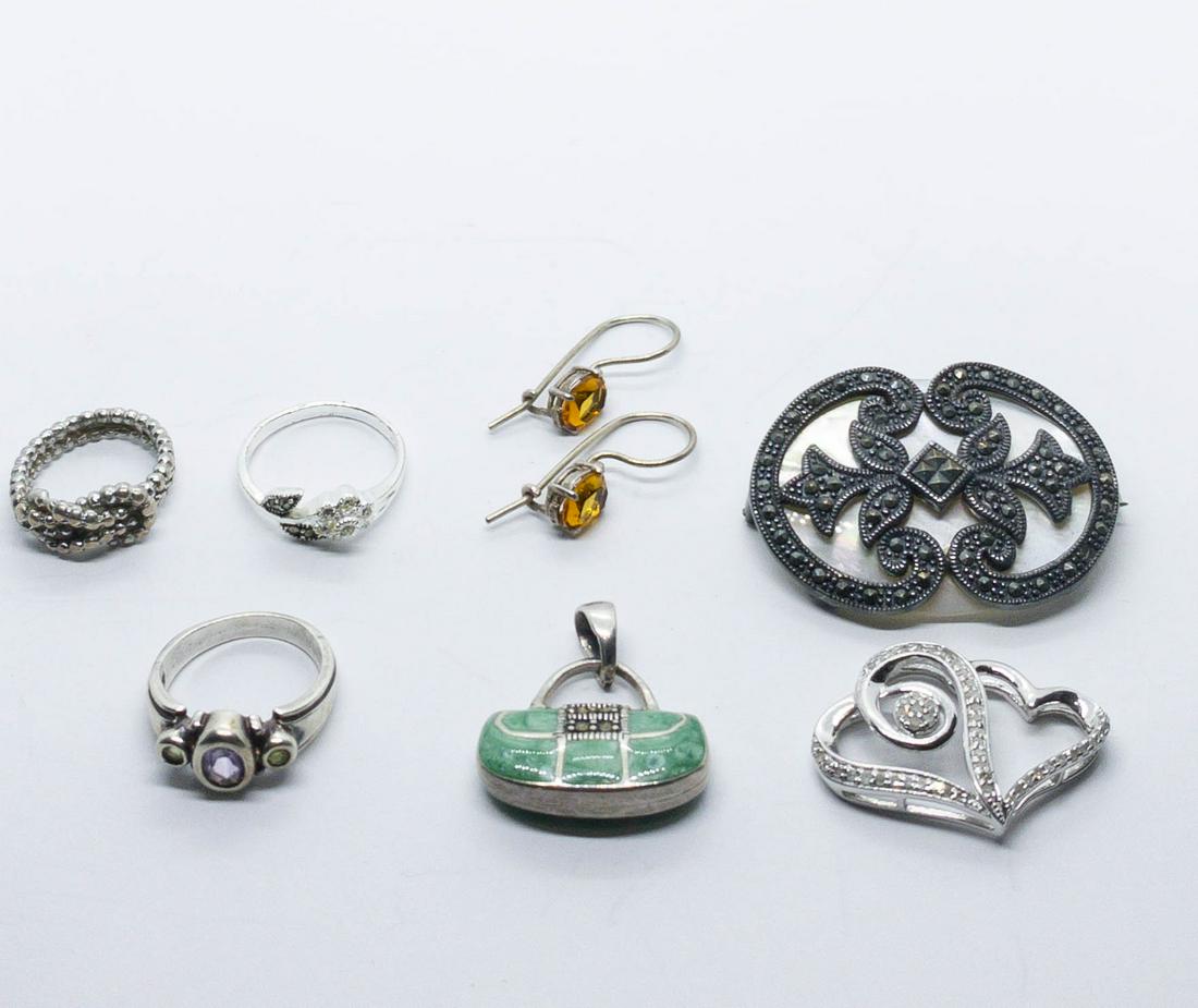 Lot of Sterling Pendants Rings Earrings (1 of 8)