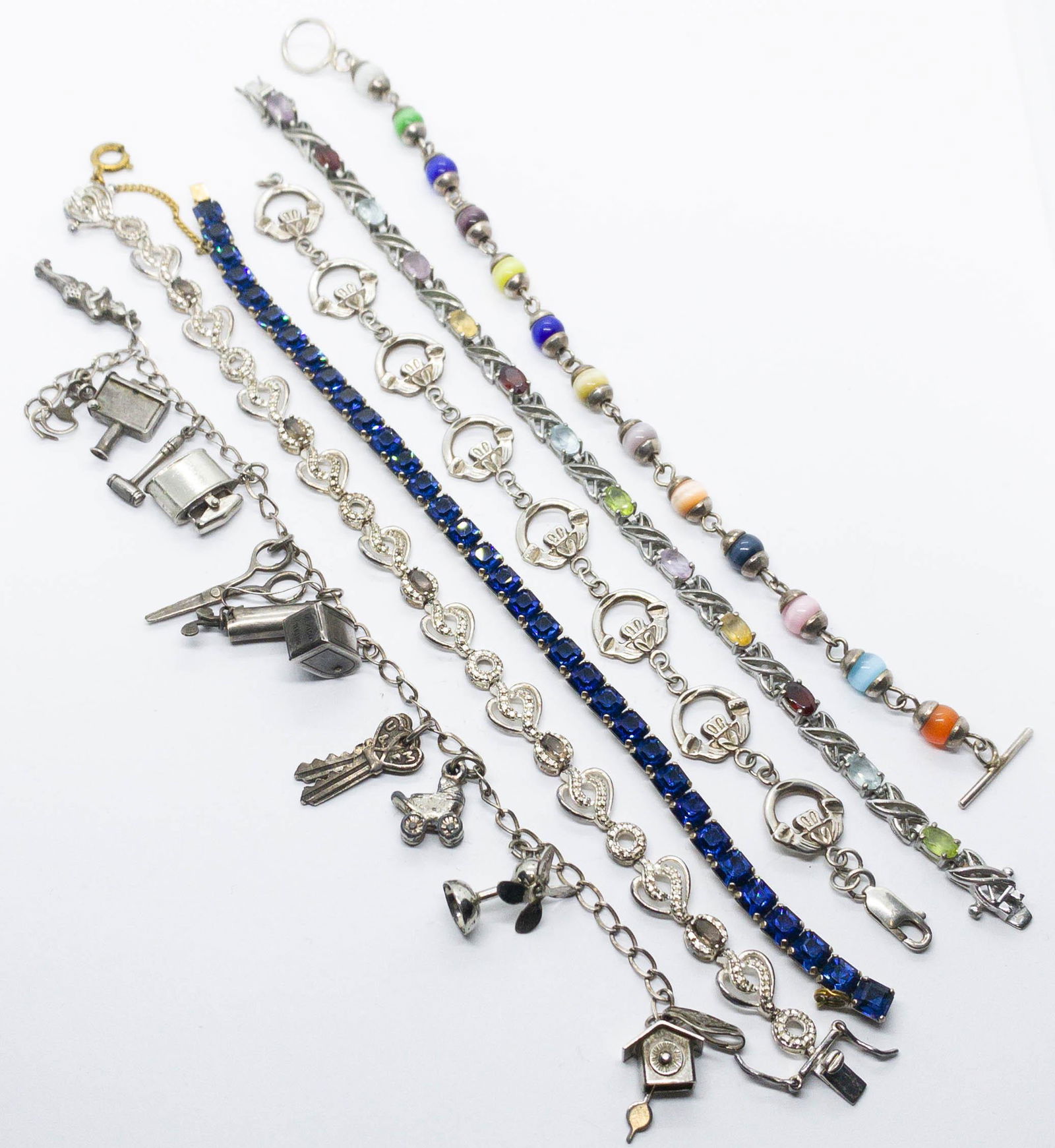 A lot of 6 Sterling Silver Bracelets (1 of 6)