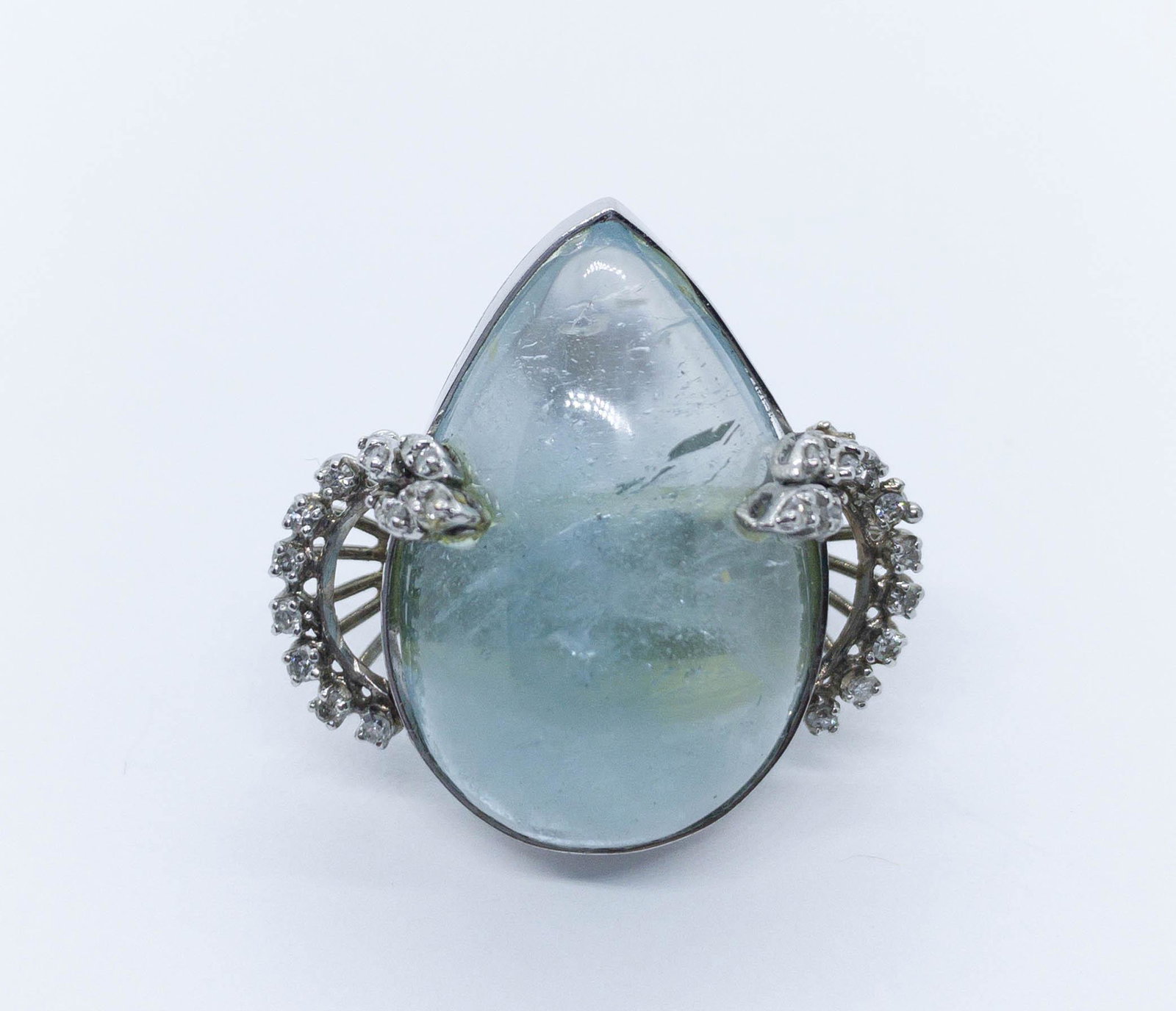 40 Carat Aquamarine & Diamond Ring 18k Sz 7.5 (1 of 8)