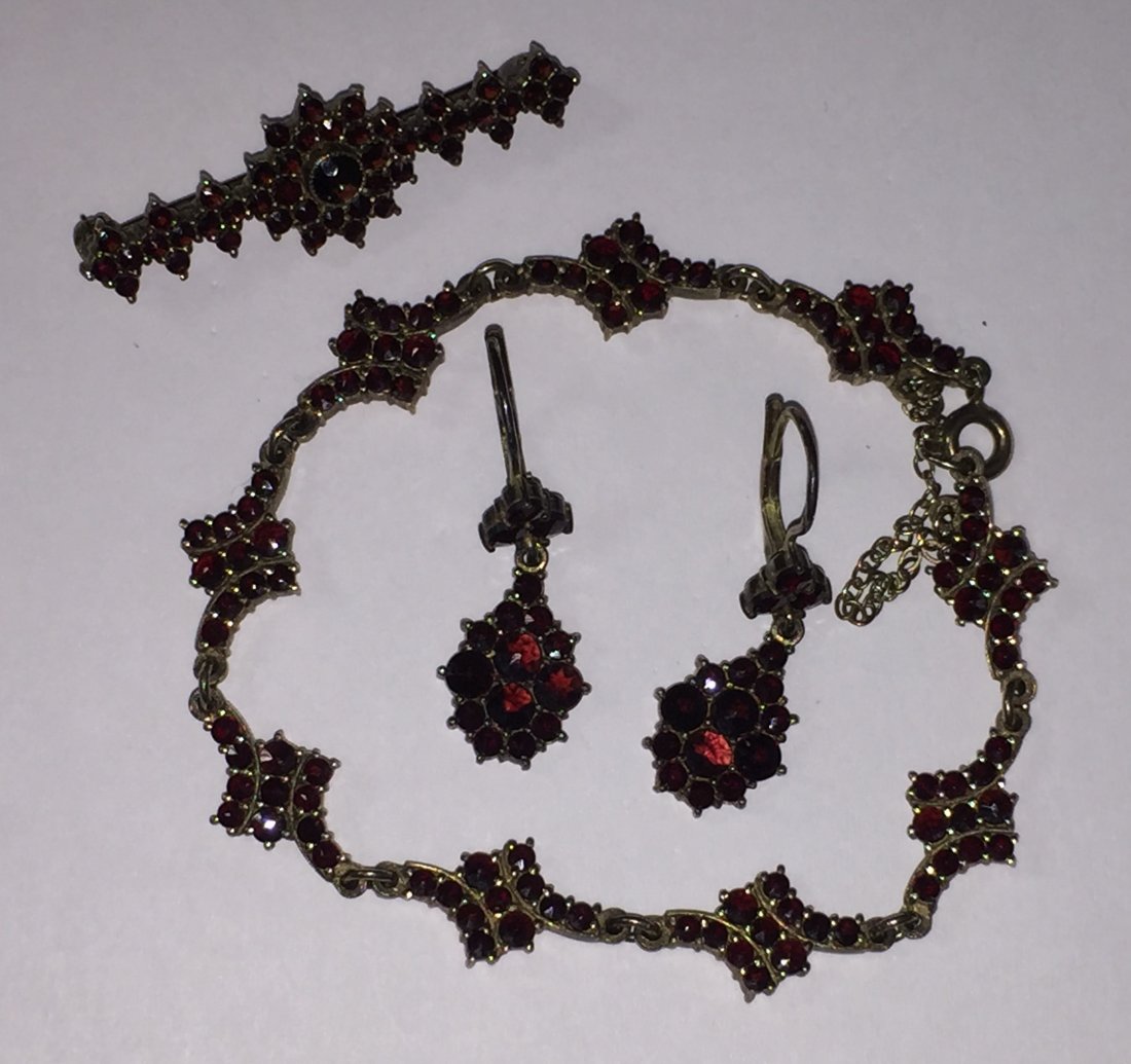 Rose Cut Bohemian Garnet Jewelry Suite (1 of 4)