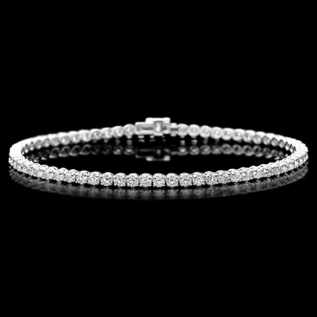 18k White Gold 4.50ct Diamond Bracelet: Retail: $15,900.00 ****** 18k White Gold 4.50ct Diamond Bracelet ****** Metal: 18k Solid White Gold / Size: 7 / Total Item Weight: 9.0 grams / Country Made: United States / / Main Stone: Diamond / Col