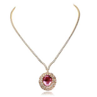 18K Yellow Gold, 14.55cts Tourmaline, 9.89cts Diamond: Retail: $89,766.00****** 18K Yellow Gold, 14.55cts Tourmaline, 9.89cts Diamond Necklace******* Metal: 18K Yellow Gold/ Total Wt.: 24.44g/ Country Made USA// Main Stone: Tourmaline/ Adjacent Stone: