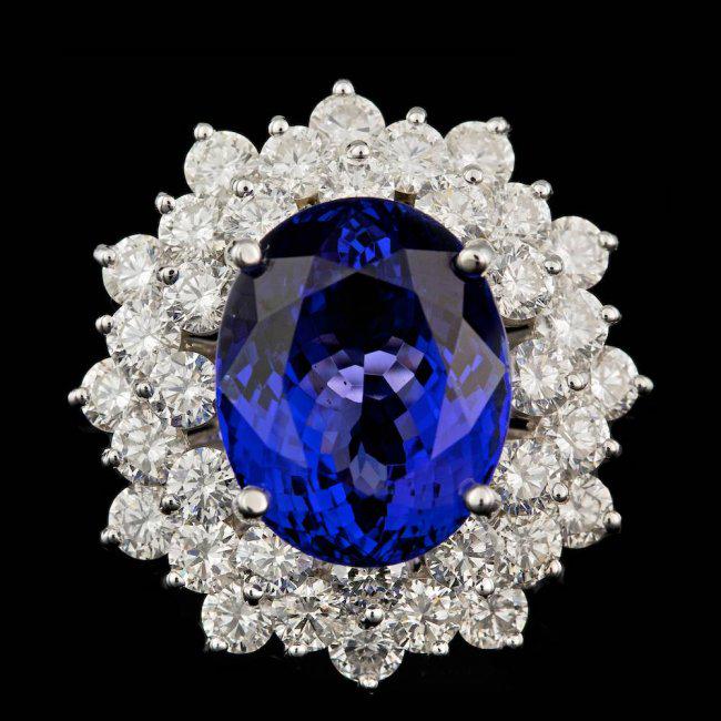 18k Gold 10.00ct Tanzanite 3.60ct Diamond Ring: Retail: $32,800.00 ****** 18k Gold 10.00ct Tanzanite 3.60ct Diamond Ring ****** Metal: 18k Solid White Gold / Size: 7 / Total Item Weight: 12.5 grams / Country Made: United States / / Main Stone: Tanz