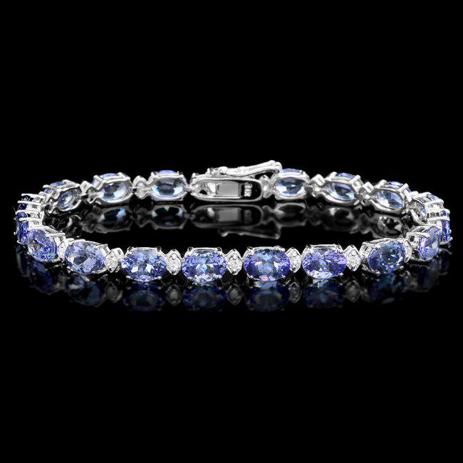 14k 14.00ct Tanzanite 0.90ct Diamond Bracelet: Retail: $10,900.00 ****** 14k 14.00ct Tanzanite 0.90ct Diamond Bracelet ****** Metal: 14k Solid White Gold / Size: 7 / Total Item Weight: 10.5 grams / Country Made: United States / / Main Stone: Tanza