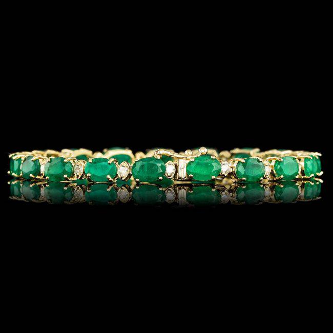14k Gold 14.00ct Emerald 1.00ct Diamond Bracelet: Retail: $14,800.00 ****** 14k Gold 14.00ct Emerald 1.00ct Diamond Bracelet ****** Metal: 14k Solid Yellow Gold / Size: 7 / Total Item Weight: 10.0 grams / Country Made: United States / / Main Stone: E