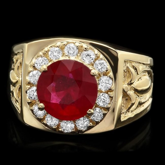 14k Gold 3.00ct Ruby 0.50ct Diamond Mens Ring: Retail: $6,200.00 ****** 14k Gold 3.00ct Ruby 0.50ct Diamond Mens Ring ****** Metal: 14k Solid Yellow Gold / Size: 10 / Total Item Weight: 7 grams / Country Made: United States / / Main Stone: Ruby /
