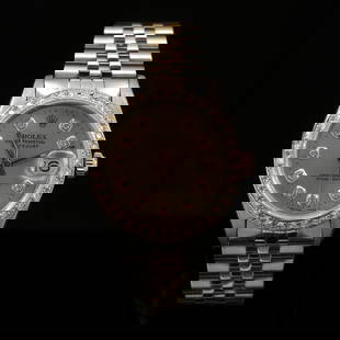 Rolex DateJust Two-Tone 31mm Custom Diamond Bezel Women's Wristwatch: ****** Rolex DateJust Two-Tone 31mm Custom Diamond Bezel Women's Wristwatch ****** One Womens, Rolex DateJust 31mm Champagne Diamond Dial Custom Diamond Bezel Womens Wristwatch Stainless Steel electro