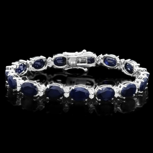 14k Gold 36.00ct Sapphire 1.55ct Diamond Bracelet: Retail: $18,000.00 ****** 14k Gold 36.00ct Sapphire 1.55ct Diamond Bracelet ****** Metal: 14k Solid White Gold / Size: 7 / Total Item Weight: 21.0 grams / Country Made: United States / / Main Stone: S