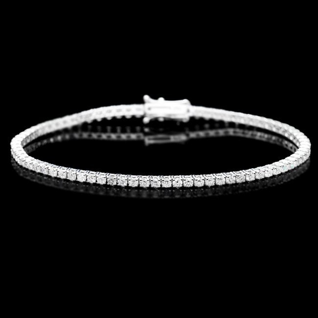 18k White Gold 3.20ct Diamond Bracelet: Retail: $12,400.00 ****** 18k White Gold 3.20ct Diamond Bracelet ****** Metal: 18k Solid White Gold / Size: 7 / Total Item Weight: 7.0 grams / Country Made: United States / / Main Stone: Diamond / Col