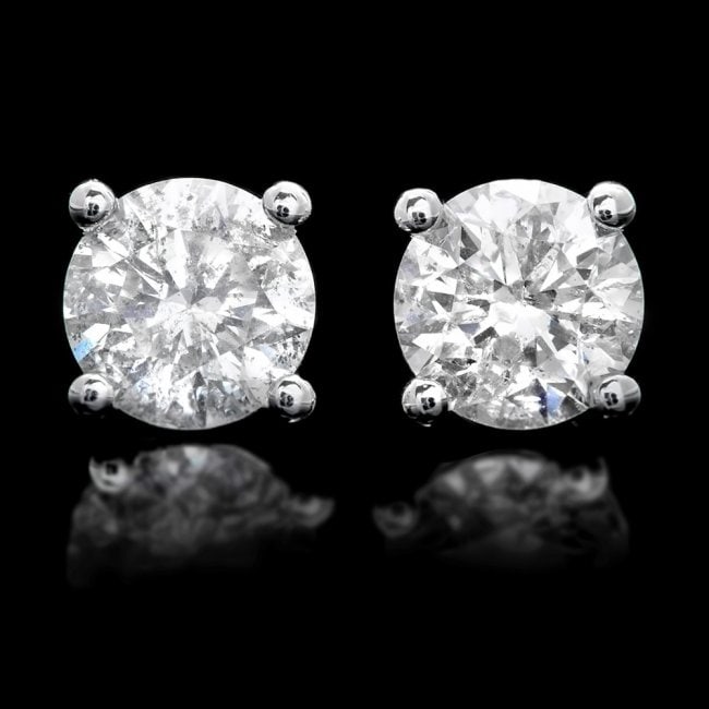 14k White Gold 1.50ct Diamond Earrings: Retail: $5,600.00 ****** 14k White Gold 1.50ct Diamond Earrings ****** Metal: 14k Solid White Gold / Total Item Weight: 1.5 grams / Country Made: United States / / Main Stone: Diamond / Color: White /