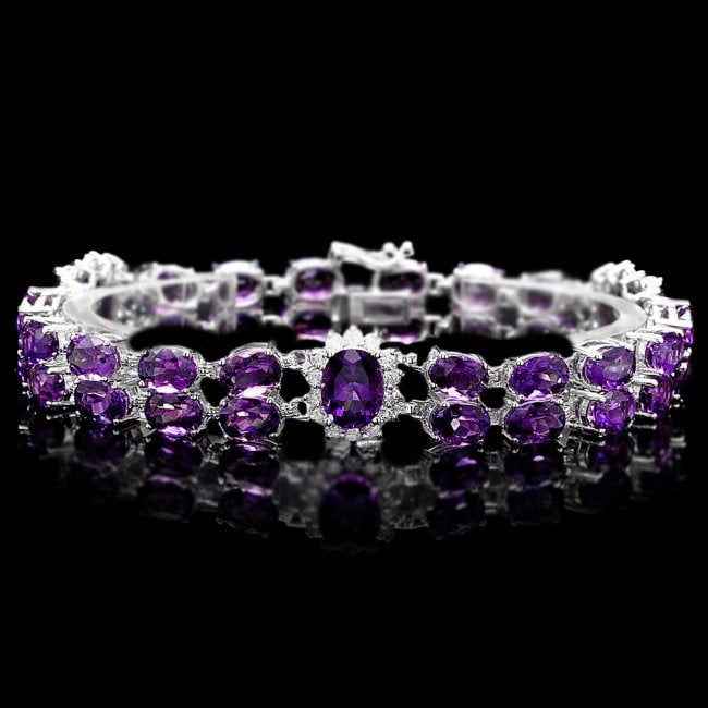 14k Gold 31ct Amethyst 1.40ct Diamond Bracelet: Retail: $12,300.00 ****** 14k Gold 31ct Amethyst 1.40ct Diamond Bracelet ****** Metal: 14k Solid White Gold / Size: 7.5 / Total Item Weight: 26.0 grams / Country Made: United States / / Main Stone: Am