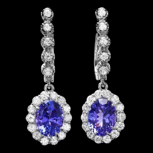14k Gold 4ct Tanzanite 1.35ct Diamond Earrings: Retail: $14,650.00 ****** 14k Gold 4ct Tanzanite 1.35ct Diamond Earrings ****** Metal: 14k Solid White Gold / Total Item Weight: 5.0 grams / Country Made: United States / / Main Stone: Tanzanite / Col