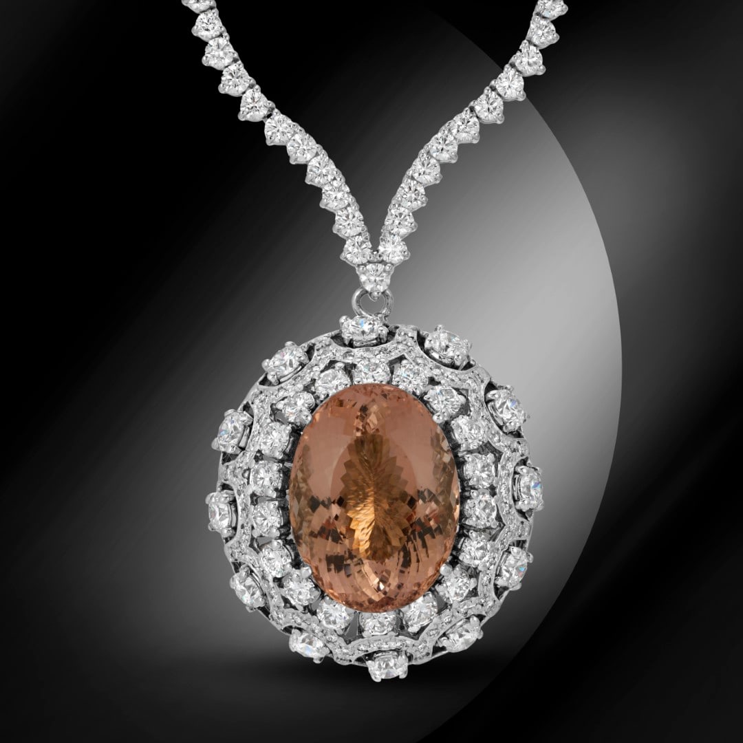 14K Gold 18.50cts Morganite & 11.80cts Diamond Necklace: Retail: $99,183***** 14K Gold 18.50cts Morganite & 11.80cts Diamond Necklace ****** Metal: 14K White Gold/ Total Wt.: NA / Country Made USA// Main Stone: Morganite / Carat Total Wt: 18.50cts / Treatme