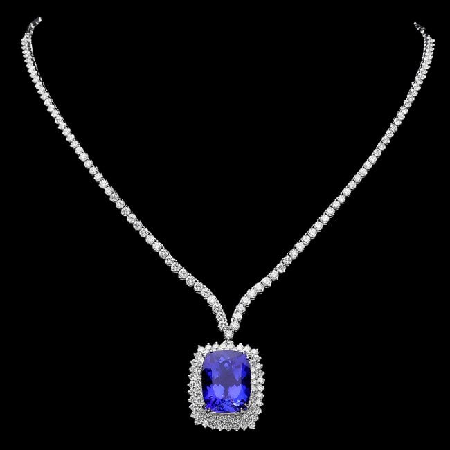 18k 17.50ct Tanzanite 7.35ct Diamond Necklace: Retail: $126,800.00 ****** 18k 17.50ct Tanzanite 7.35ct Diamond Necklace ****** Metal: 18k Solid White Gold / Size: 17 / Total Item Weight: 26.0 grams / Country Made: United States / / Main Stone: Tan