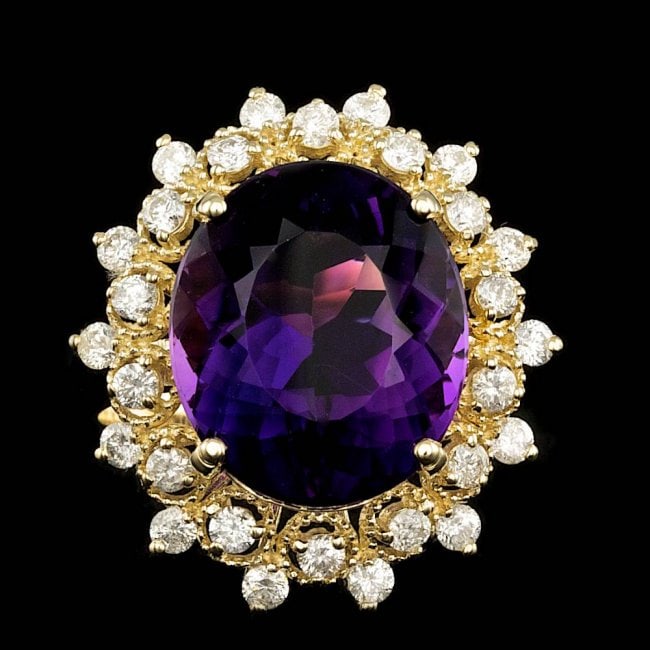 14k Gold 8.00ct Amethyst 0.80ct Diamond Ring: Retail: $7,200.00 ****** 14k Gold 8.00ct Amethyst 0.80ct Diamond Ring ****** Metal: 14k Solid Yellow Gold / Size: 7 / Total Item Weight: 6.7 grams / Country Made: United States / / Main Stone: Amethys