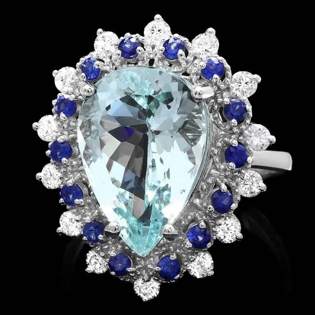 14k Gold 5.50ct Aquamarine 0.55ct Diamond Ring: Retail: $6,200.00 ****** 14k Gold 5.50ct Aquamarine 0.55ct Diamond Ring ****** Metal: 14k Solid White Gold / Size: 7.5 / Total Item Weight: 5.5 grams / Country Made: United States / / Main Stone: Aqua