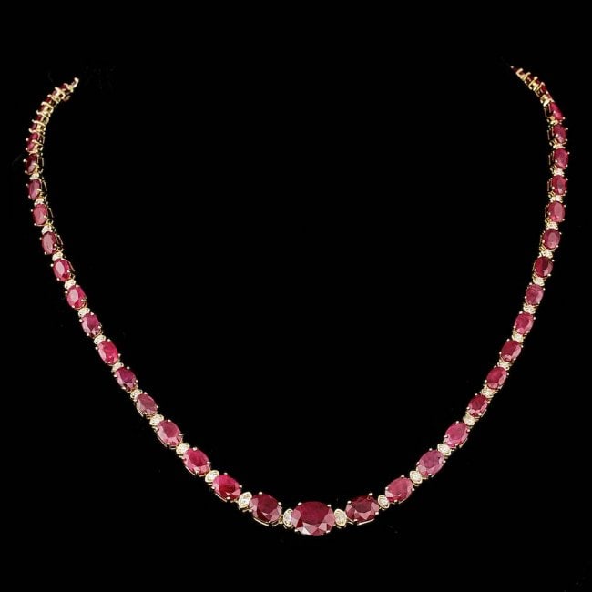 14k Gold 33.00ct Ruby 1.55ct Diamond Necklace: Retail: $26,800.00 ****** 14k Gold 33.00ct Ruby 1.55ct Diamond Necklace ****** Metal: 14k Solid Yellow Gold / Size: 18 / Total Item Weight: 22.5 grams / Country Made: United States / / Main Stone: Rub