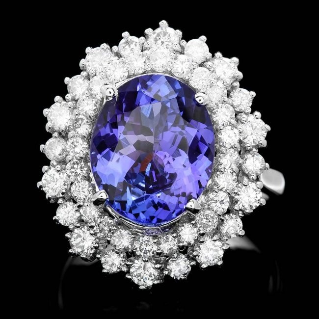 18k Gold 5.00ct Tanzanite 1.60ct Diamond Ring: Retail: $16,800.00 ****** 18k Gold 5.00ct Tanzanite 1.60ct Diamond Ring ****** Metal: 18k Solid White Gold / Size: 7 / Total Item Weight: 8.0 grams / Country Made: United States / / Main Stone: Tanzan