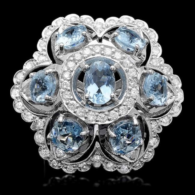 14k Gold 8.00ct Aquamarine 1.35ct Diamond Ring: Retail: $13,900.00 ****** 14k Gold 8.00ct Aquamarine 1.35ct Diamond Ring ****** Metal: 14k Solid White Gold / Size: 7.5 / Total Item Weight: 15.0 grams / Country Made: United States / / Main Stone: Aq