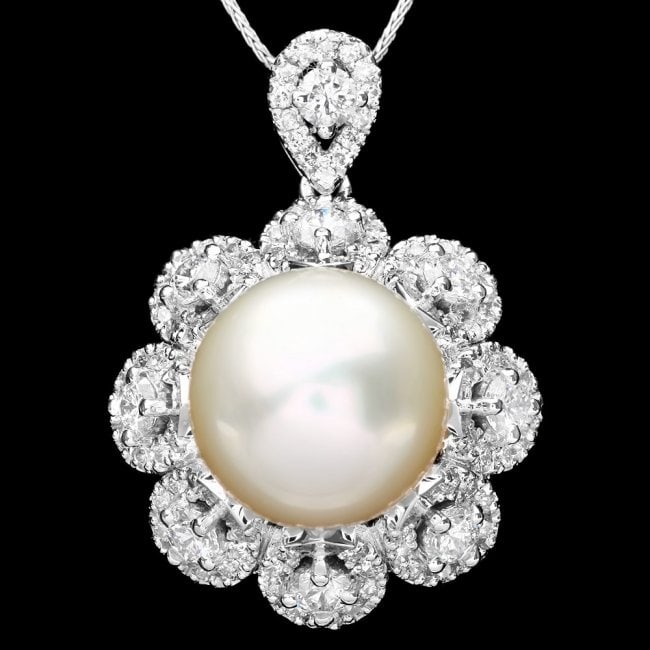 14k Gold 14 X 14mm Pearl 3ct Diamond Pendant: Retail: $21,400.00 ****** 14k Gold 14 X 14mm Pearl 3ct Diamond Pendant ****** Metal: 14k Solid White Gold / Size: 16 / Total Item Weight: 16.0 grams / Country Made: United States / / Main Stone: Pearl