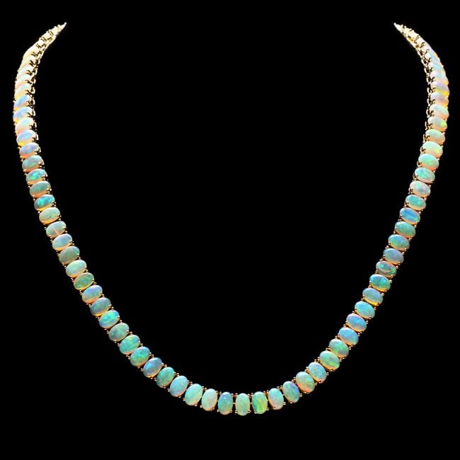 14k Yellow Gold 30.00ct Opal Necklace: Retail: $23,600.00 ****** 14k Yellow Gold 30.00ct Opal Necklace ****** Metal: 14k Solid Yellow Gold / Size: 17 / Total Item Weight: 25.0 grams / Country Made: United States / / Main Stone: Opal / Colo
