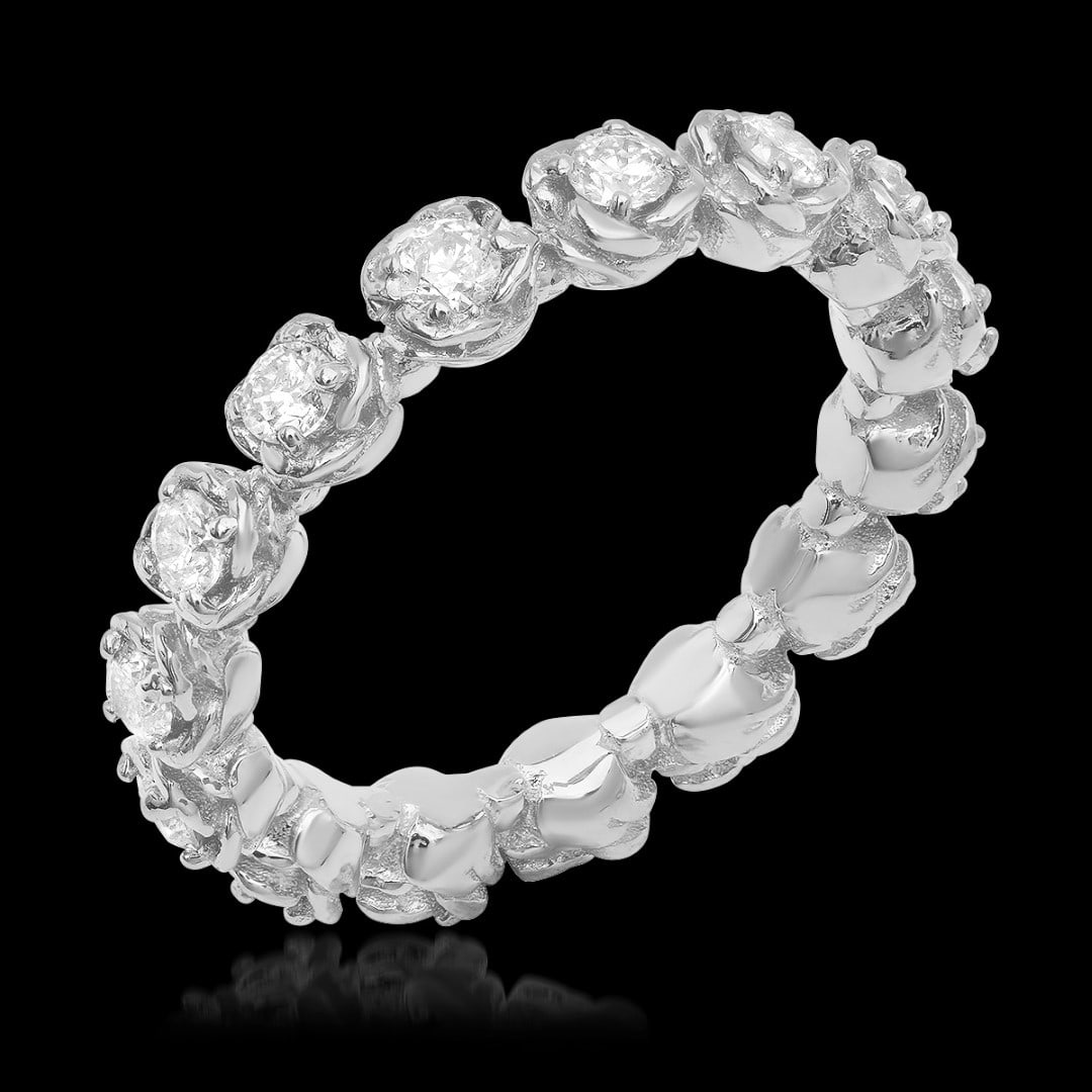 14K White Gold 1.14cts. Diamond Ring: Retail: $4,710.00***** 14K White Gold 1.14cts. Diamond Ring****** Metal: 14K White Gold/ Total Wt.: 4.9g/ Country Made USA// Main Stone: Diamond/ Carat Total Wt: 1.14cts / Treatment: None/ Color Grade