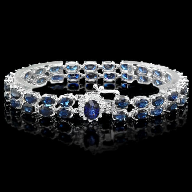 14k Gold 26ct Sapphire .40ct Diamond Bracelet: Retail: $13,650.00 ****** 14k Gold 26ct Sapphire .40ct Diamond Bracelet ****** Metal: 14k Solid White Gold / Size: 7.5 / Total Item Weight: 19.0 grams / Country Made: United States / / Main Stone: Sap