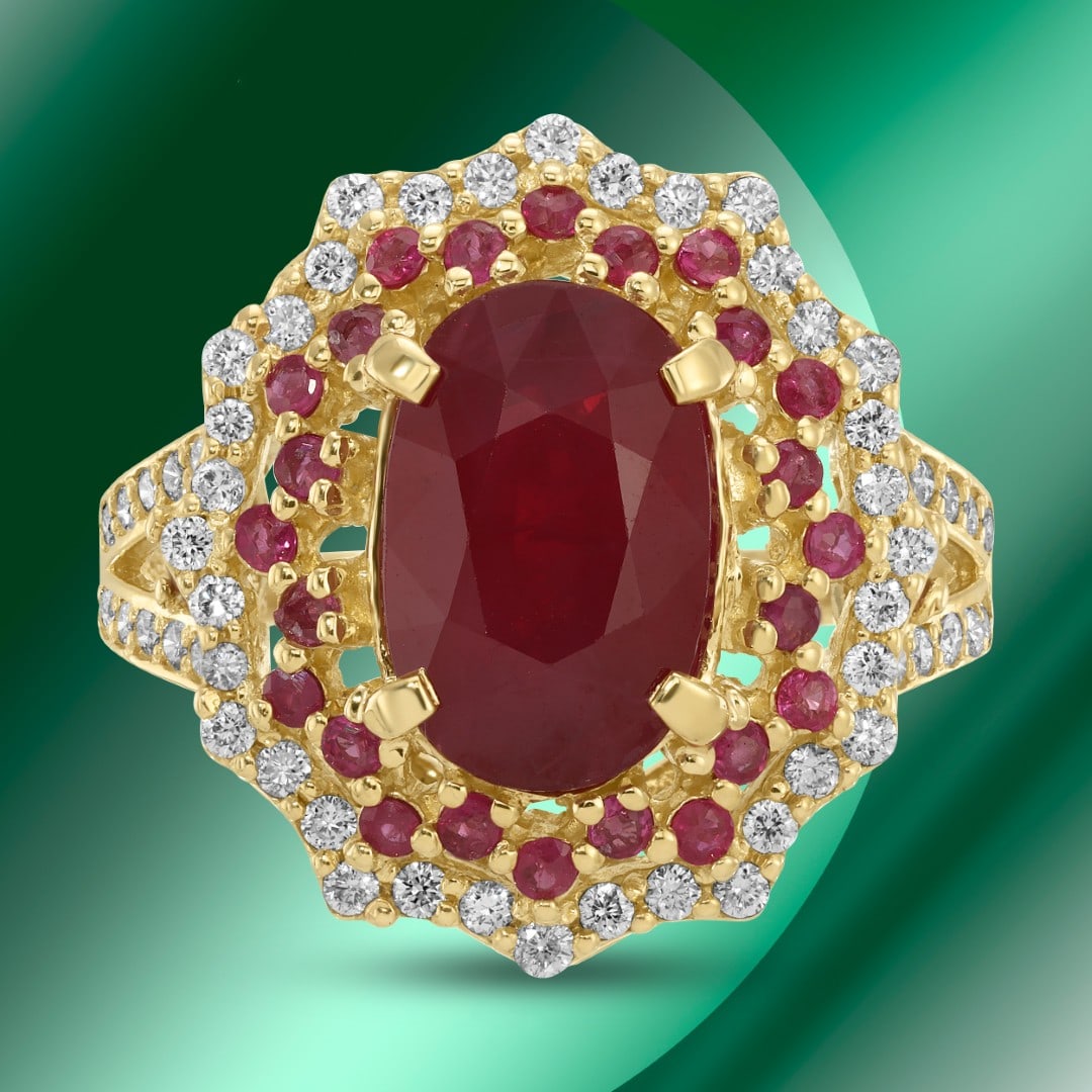 14K Gold 4.23cts Ruby & 0.47cts Diamond Ring: Retail: $11,340*****14K Gold Ruby & Diamond Ring*****Metal: 14K Yellow Gold/ Total Wt.: 6.4g / Country Made US// Main Stone: Ruby / Carat Total Wt.: 4.23cts / Treatment: Heat with Residues / Color: Re