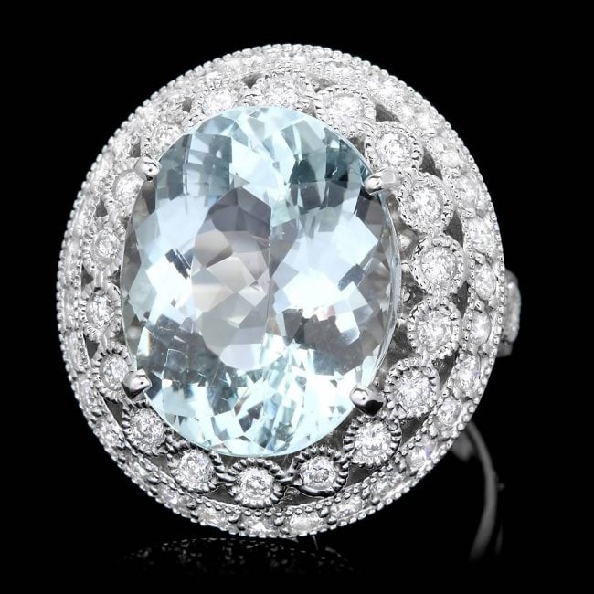 14k Gold 10ct Aquamarine 1.50ct Diamond Ring: Retail: $14,900.00 ****** 14k Gold 10ct Aquamarine 1.50ct Diamond Ring ****** Metal: 14k Solid White Gold / Size: 6.75 / Total Item Weight: 12.5 grams / Country Made: United States / / Main Stone: Aqu