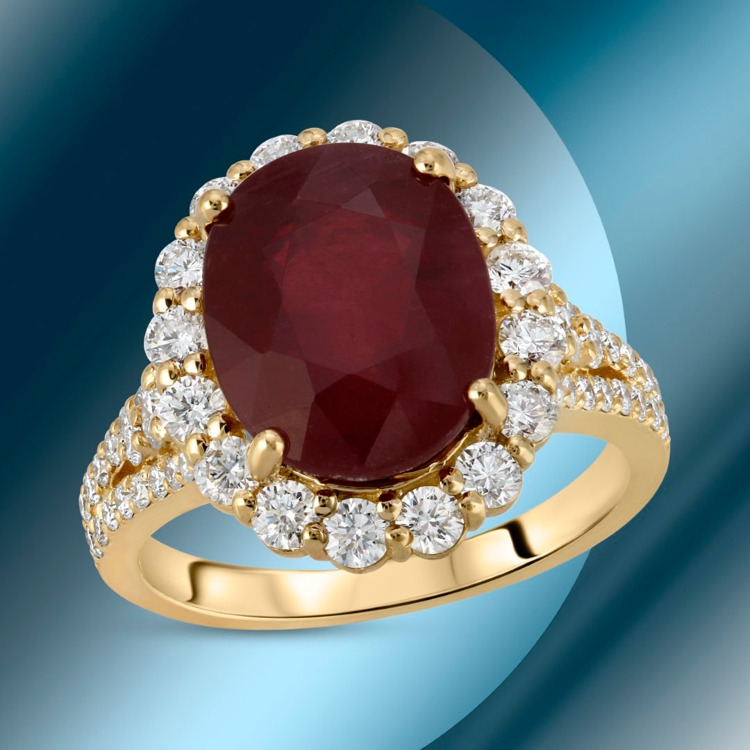 14K Gold 7.80cts Ruby & 1.22cts Diamond Ring: Retail: $12,370***** 14K Gold 7.80cts Ruby & 1.22cts Diamond Ring****** Metal: 14K Yellow Gold/ Total Wt.: 6.5g / Country Made USA// Main Stone: Ruby / Carat Total Wt: 7.80cts / Treatment: Fracture Fi