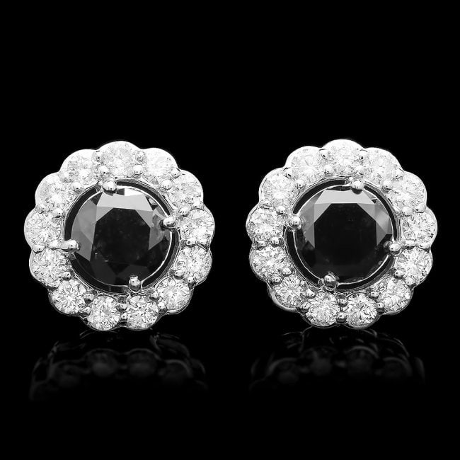 14k White Gold 3.9ct Diamond Earrings: Retail: $9,860.00 ****** 14k White Gold 3.9ct Diamond Earrings ****** Metal: 14k Solid White Gold / Total Item Weight: 4.5 grams / Country Made: United States / / Main Stone: Diamond / Color: Black /