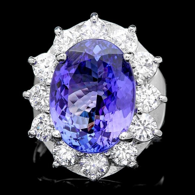 14k Gold 10.00ct Tanzanite 2.50ct Diamond Ring: Retail: $48,750.00 ****** 14k Gold 10.00ct Tanzanite 2.50ct Diamond Ring ****** Metal: 14k Solid White Gold / Size: 7 / Total Item Weight: 11.5 grams / Country Made: United States / / Main Stone: Tanz