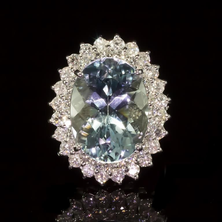 14K Gold 9.25ct Aquamarine 2.00ct Diamond Ring (1 of 4)