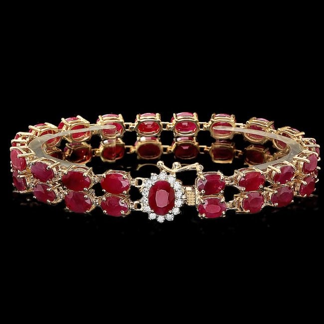 14k Yellow Gold 35ct Ruby 0.45ct Diamond Bracelet: Retail: $22,800.00 ****** 14k Yellow Gold 35ct Ruby 0.45ct Diamond Bracelet ****** Metal: 14k Solid Yellow Gold / Size: 7 / Total Item Weight: 24 grams / Country Made: United States / / Main Stone: Ru