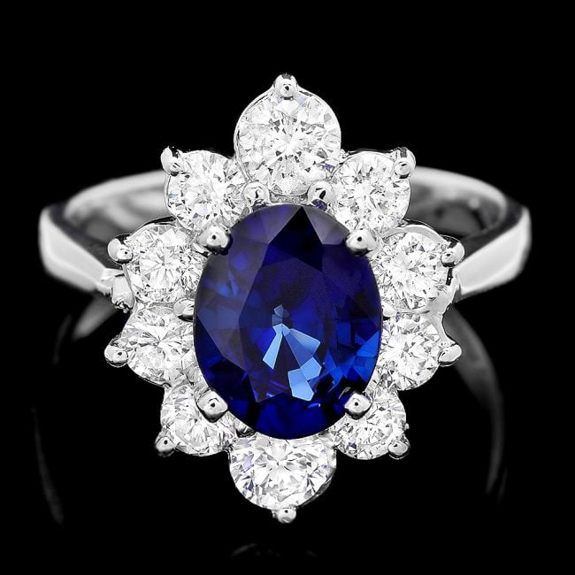 18k Gold 1.70ct Sapphire 1.20ct Diamond Ring: Retail: $8,900.00 ****** 18k Gold 1.70ct Sapphire 1.20ct Diamond Ring ****** Metal: 18k Solid White Gold / Size: 6.5 / Total Item Weight: 4.5 grams / Country Made: United States / / Main Stone: Sapphi