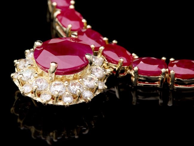14k Yellow Gold 49ct Ruby 1.30ct Diamond Necklace: Retail: $47,890.00 ****** 14k Yellow Gold 49ct Ruby 1.30ct Diamond Necklace ****** Metal: 14k Solid Yellow Gold / Size: 17 / Total Item Weight: 30.5 grams / Country Made: United States / / Main Stone: