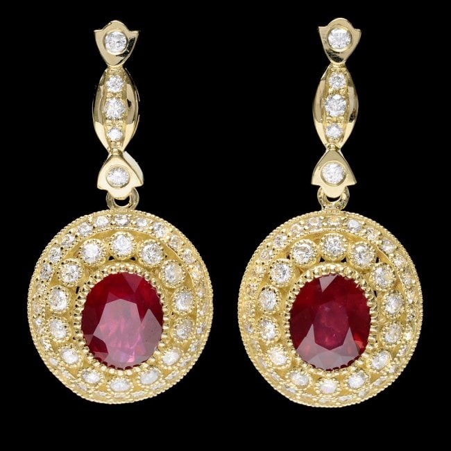 14k Gold 7.50ct Ruby 2.60ct Diamond Earrings: Retail: $10,800.00 ****** 14k Gold 7.50ct Ruby 2.60ct Diamond Earrings ****** Metal: 14k Solid Yellow Gold / Total Item Weight: 13.0 grams / Country Made: United States / / Main Stone: Ruby / Color: R