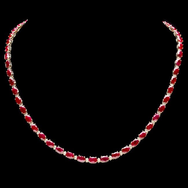 14k Gold 28.00ct Ruby 1.20ct Diamond Necklace: Retail: $21,800.00 ****** 14k Gold 28.00ct Ruby 1.20ct Diamond Necklace ****** Metal: 14k Solid Yellow Gold / Size: 17 / Total Item Weight: 20.0 grams / Country Made: United States / / Main Stone: Rub