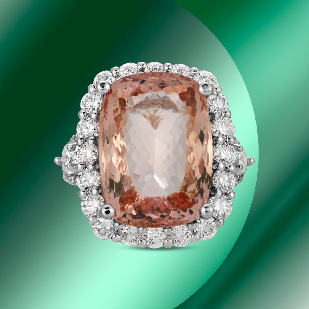 14K Gold 14.77cts Morganite & 3.78cts Diamond Ring: Retail: $26,735***** 14K Gold 14.77cts Morganite & 3.78cts Diamond Ring****** Metal: 14K White Gold/ Total Wt.: 11.0g/ Country Made USA// Main Stone: Morganite/ Carat Total Wt: 14.77cts / Treatment: N